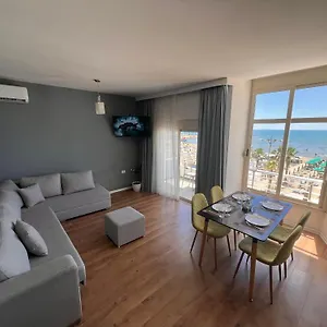 https://wave-beachfront-apartments.albaniahotels.org