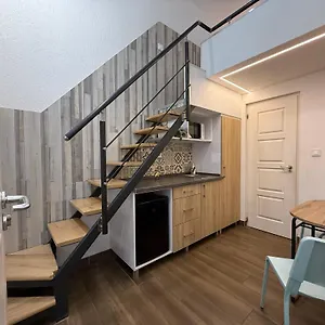 Appartamento Km33 - - Hostaid, Budapest