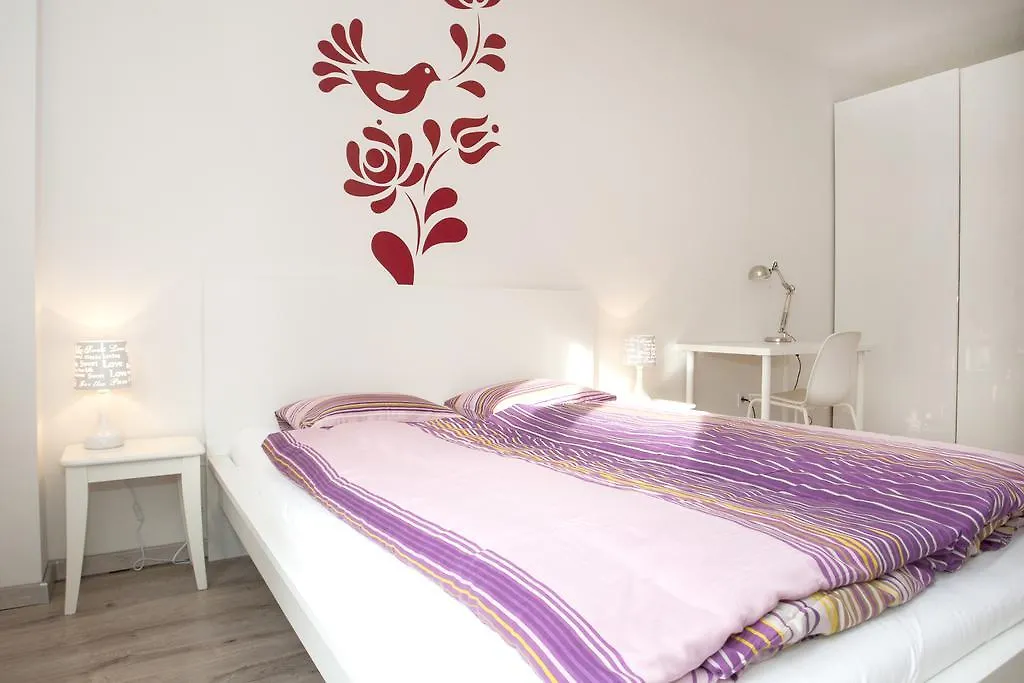 Ilona 2 Bedrooms Apartment In The Center 부다페스트 헝가리