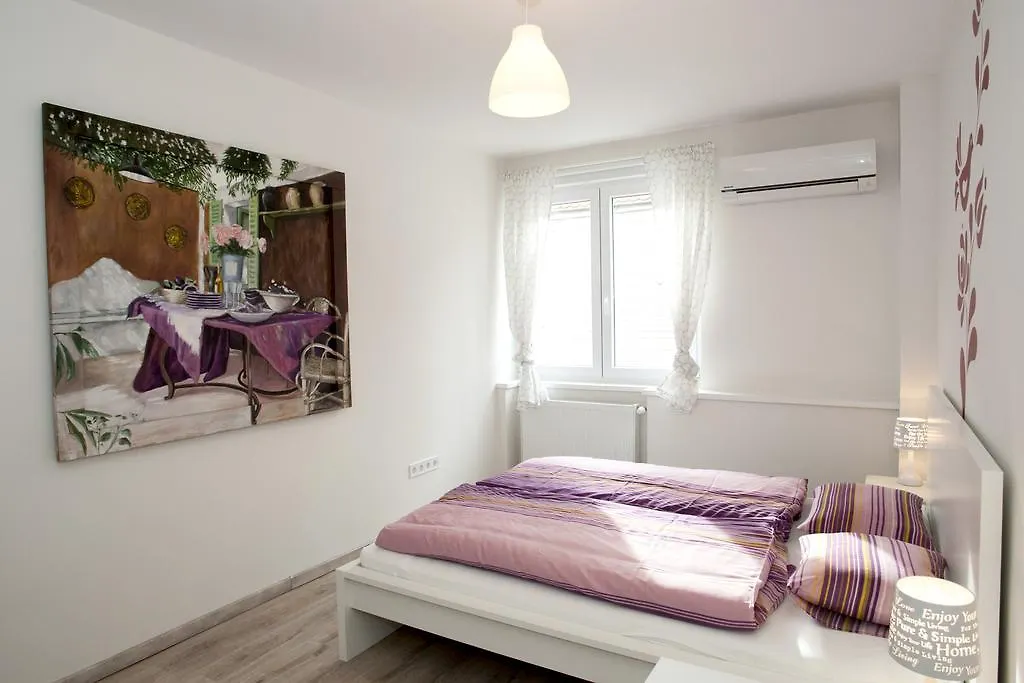 Ilona 2 Bedrooms Apartment In The Center 부다페스트
